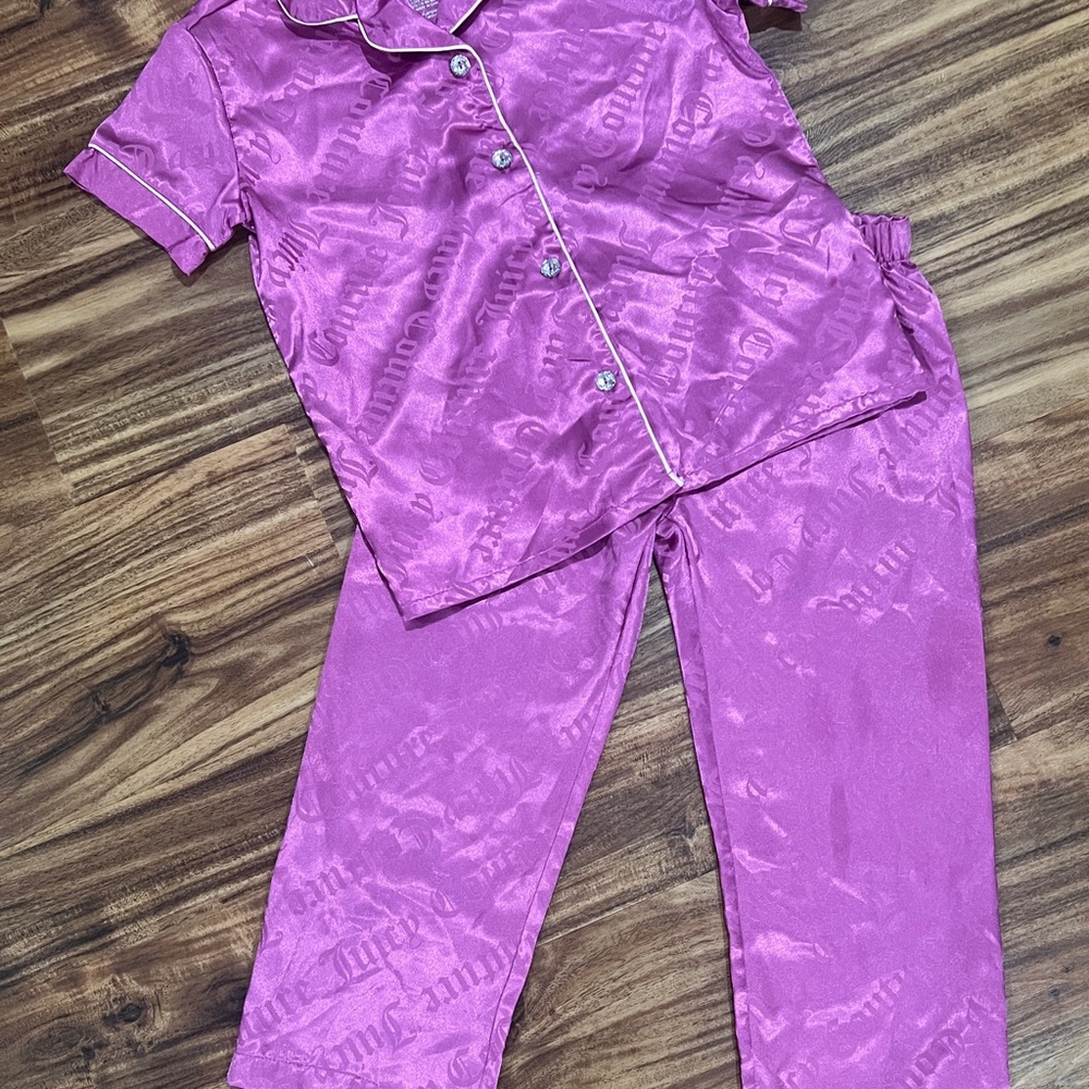 Juicy Couture Kids Pajama Set in Vibrant Pink